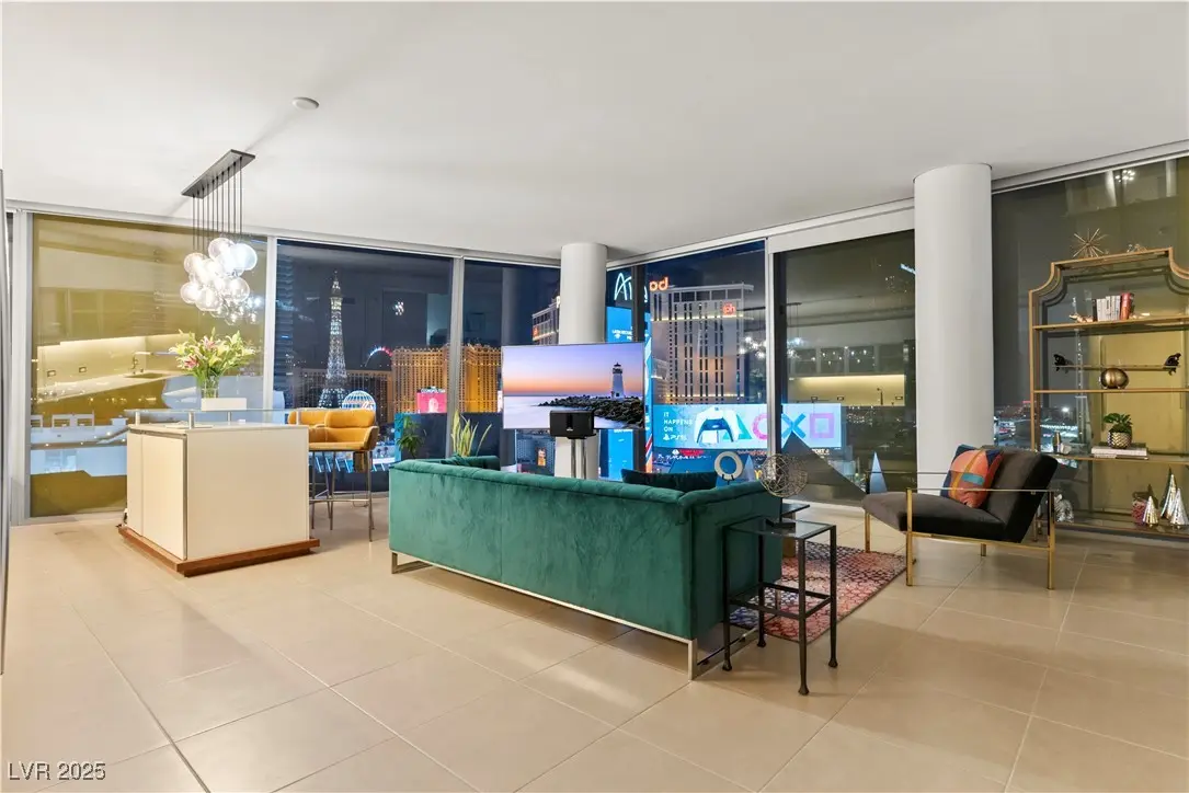 Photo of Listing #2734892