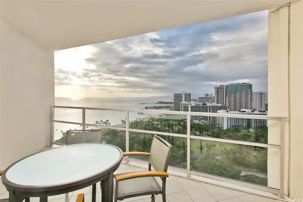 223 Saratoga Road # 2607, Honolulu