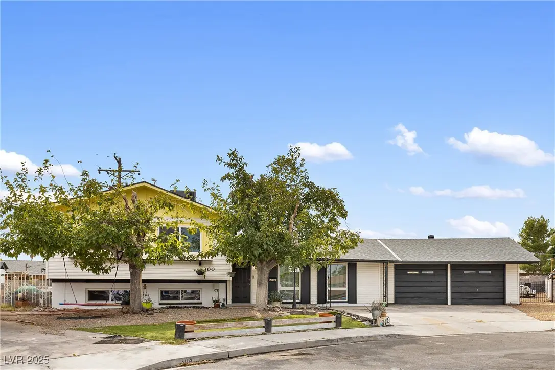 Photo of Listing #2735070