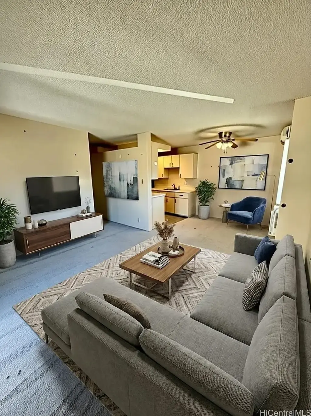 94-1036 Oli Place # U5, Waipahu