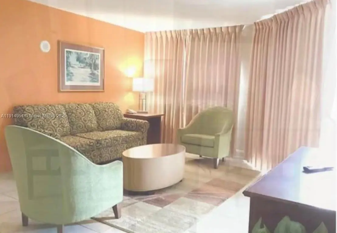 Photo of Listing #A11914954