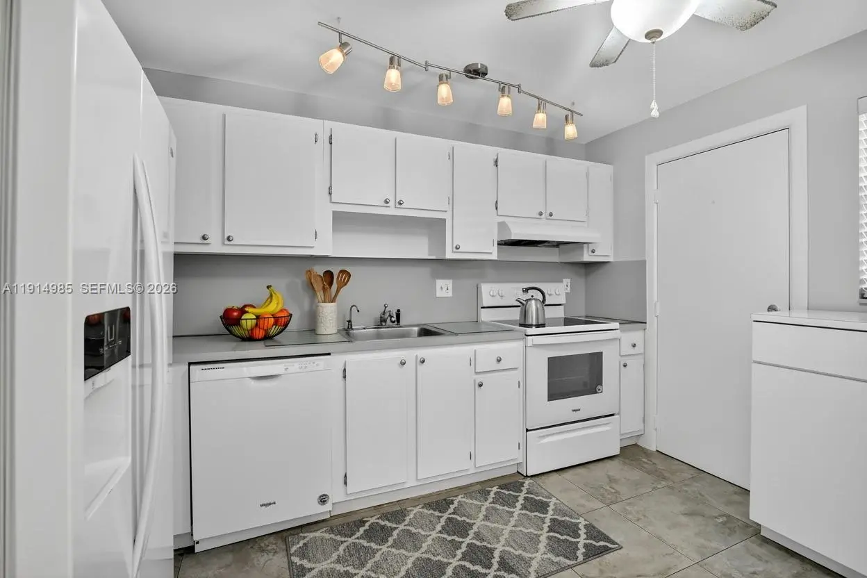 Photo of Listing #A11914985