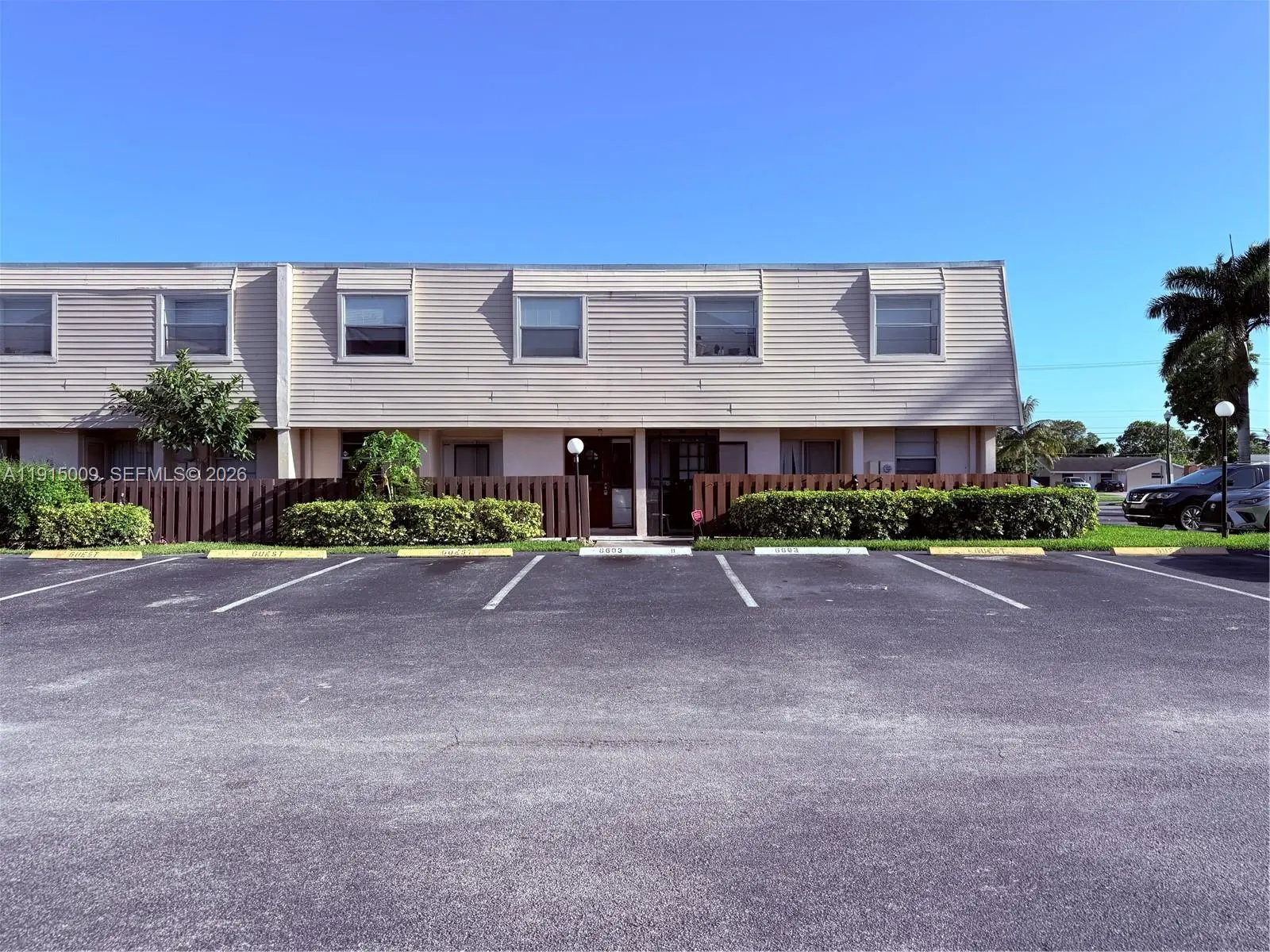 Photo of Listing #A11915009