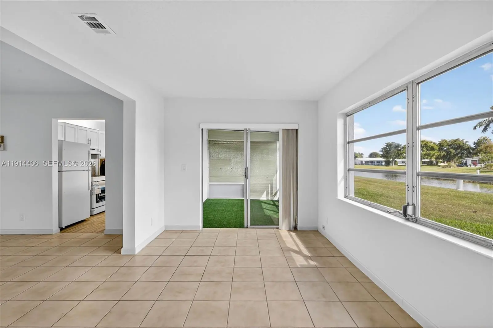 Photo of Listing #A11914436