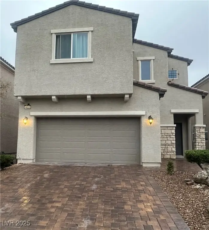 Photo of Listing #2734500