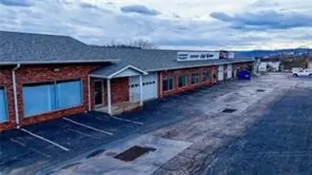 58 Route 88, Charleroi Boro