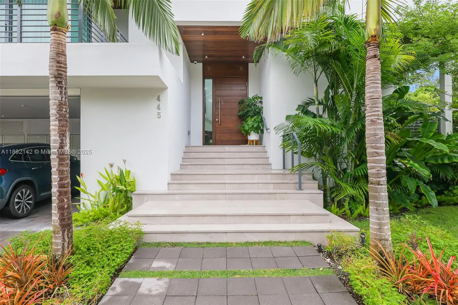 Photo of Listing #A11892142