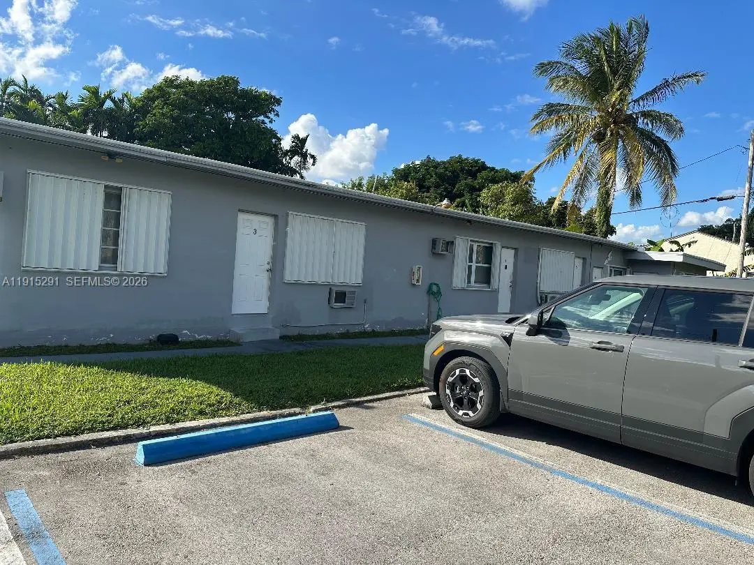 Photo of Listing #A11915291