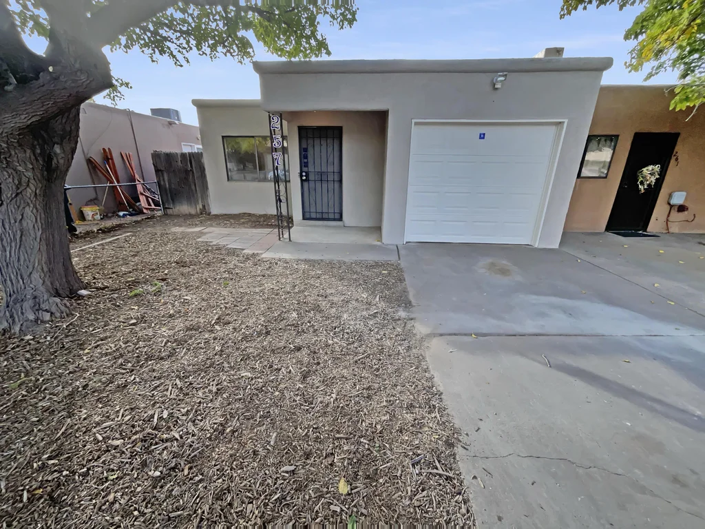 257 Burma Drive Ne, Albuquerque