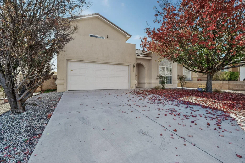 9604 Kilauea Avenue Nw, Albuquerque
