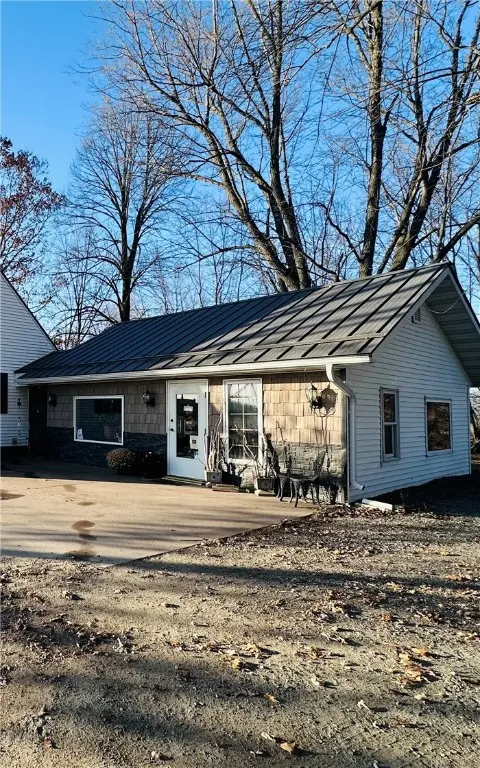 1113 E Division Street, Neillsville