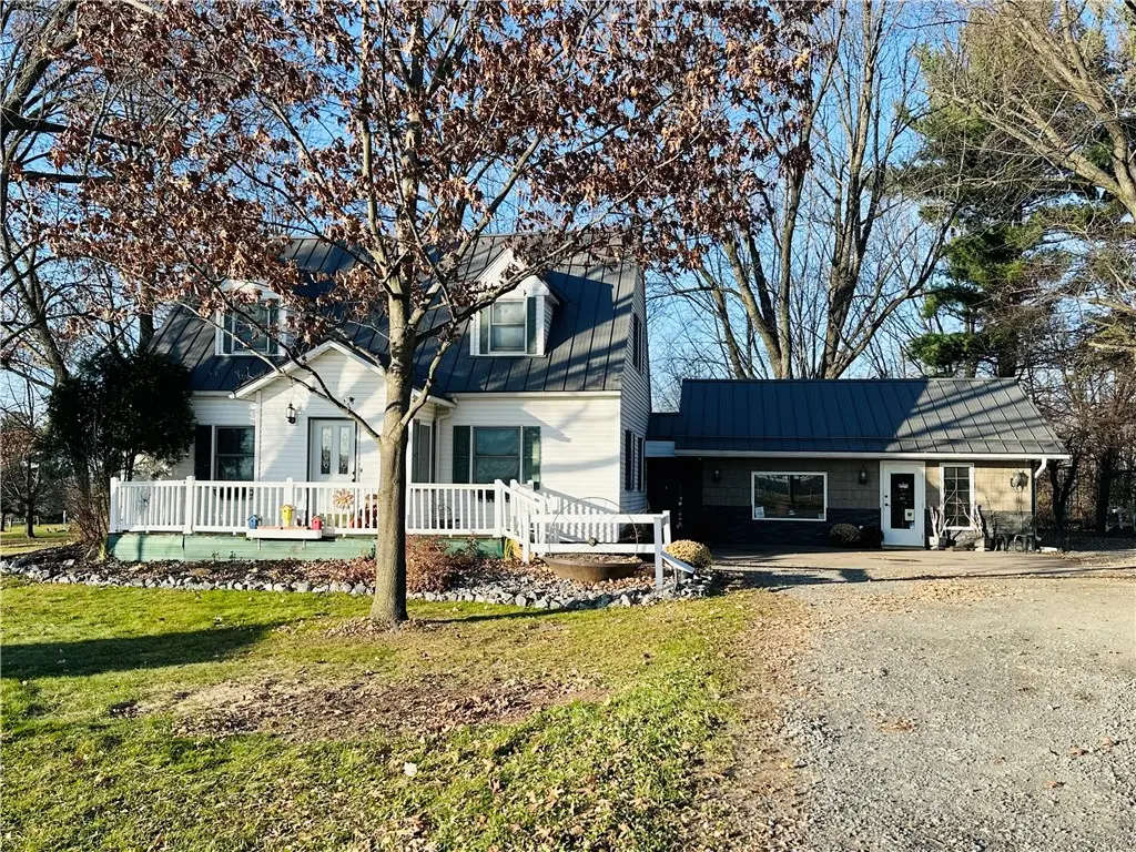 1113 E Division Street, Neillsville