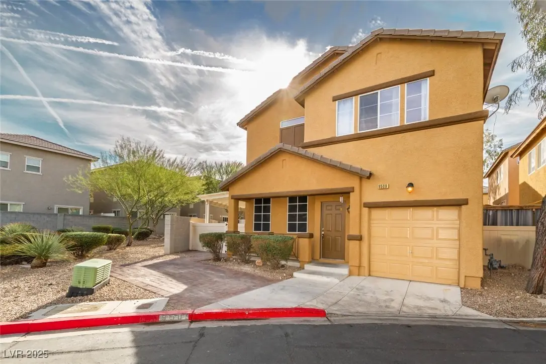 Photo of Listing #2735884