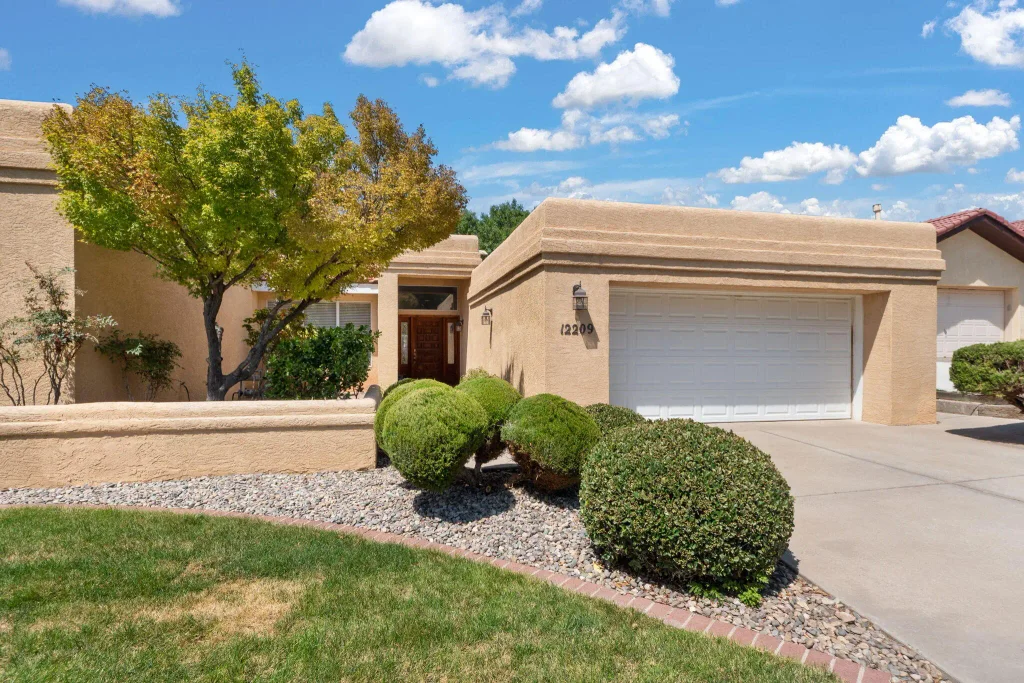 12209 Papaya Court Ne, Albuquerque