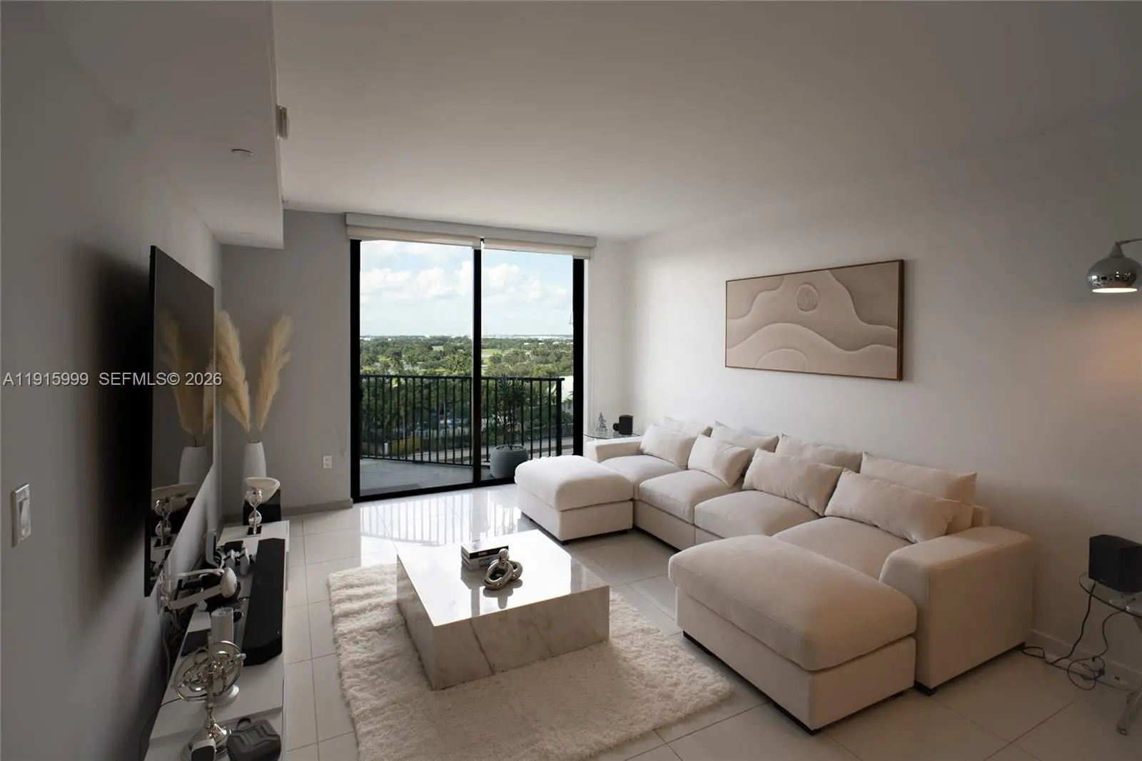 Photo of Listing #A11915999