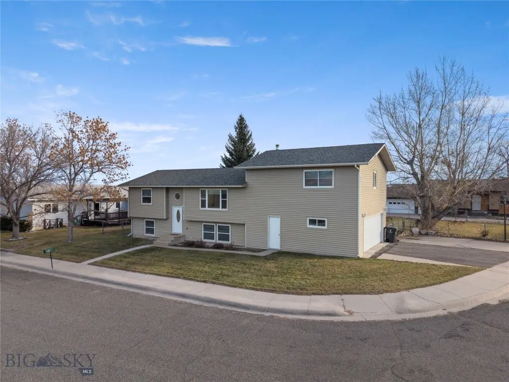 1698 Larson Drive, Helena