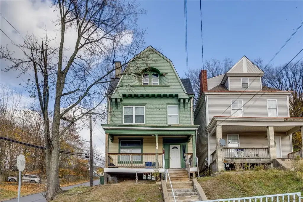 2344 Maple Avenue , Perry Hilltop