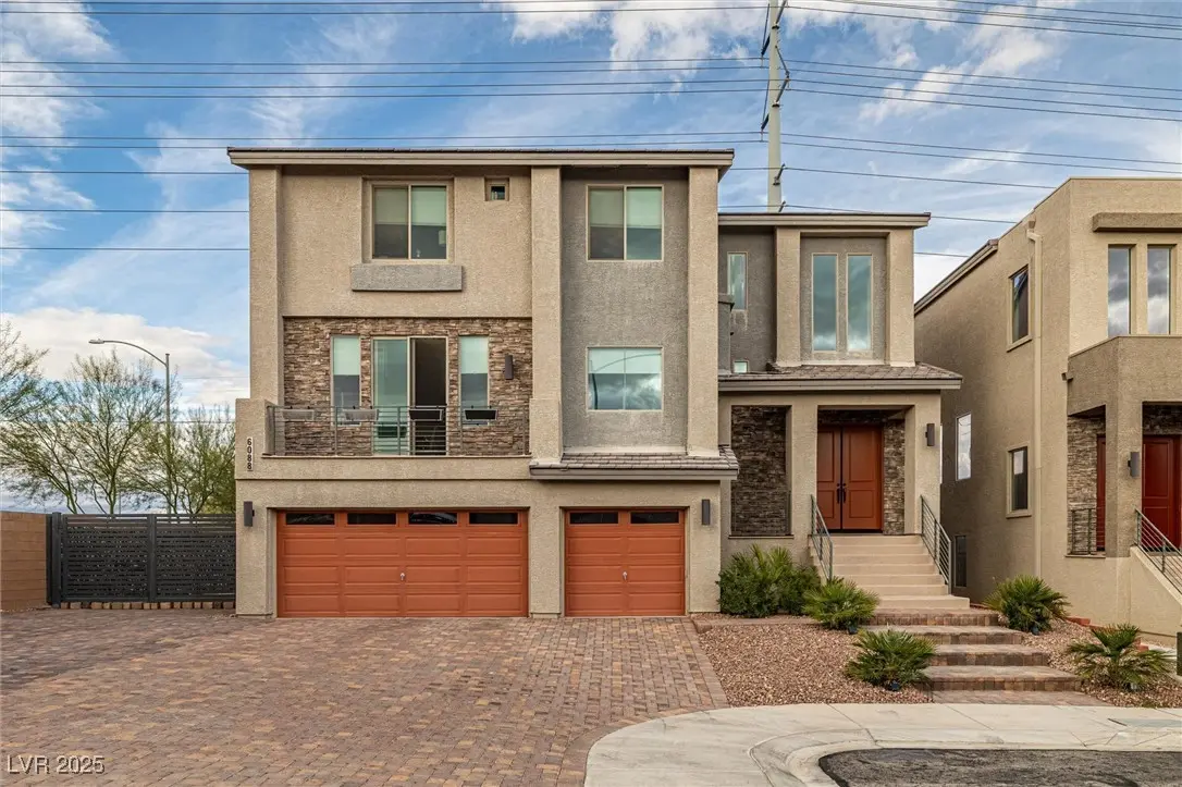 Photo of Listing #2736040