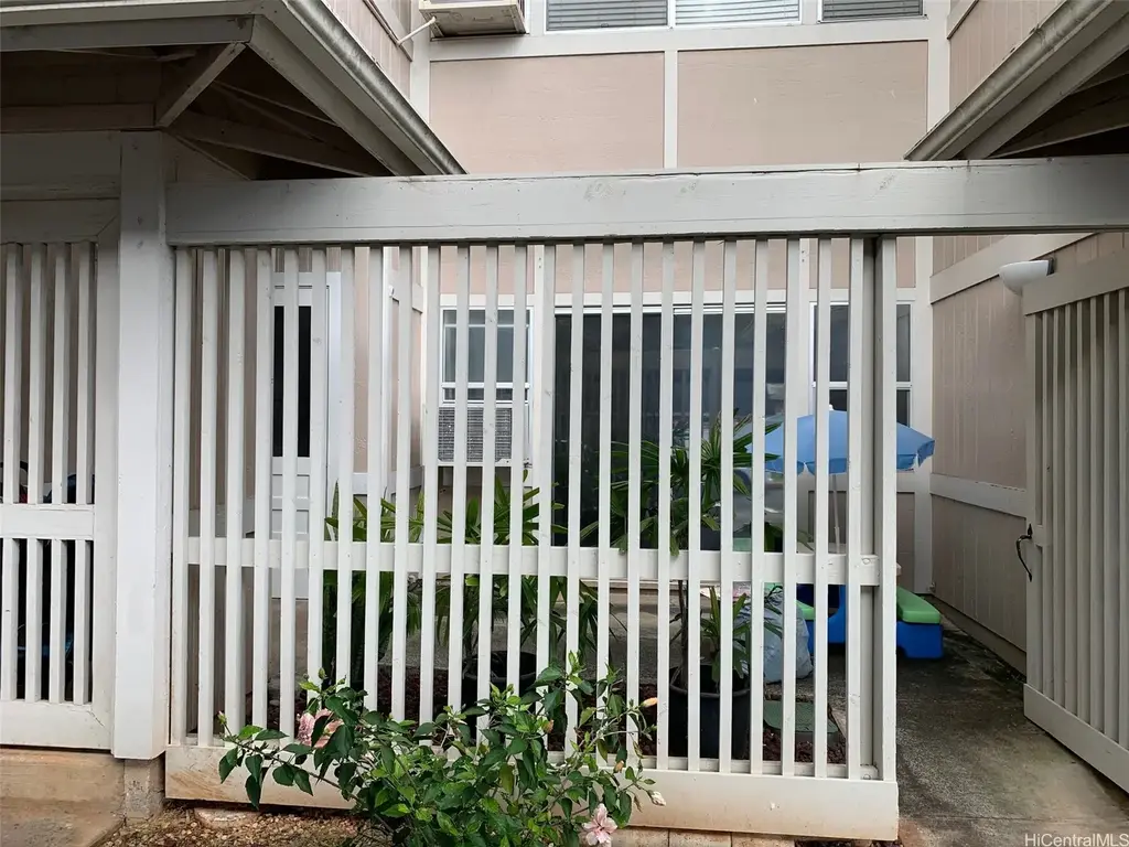 95-1056 Ainamakua Drive # 108, Honolulu