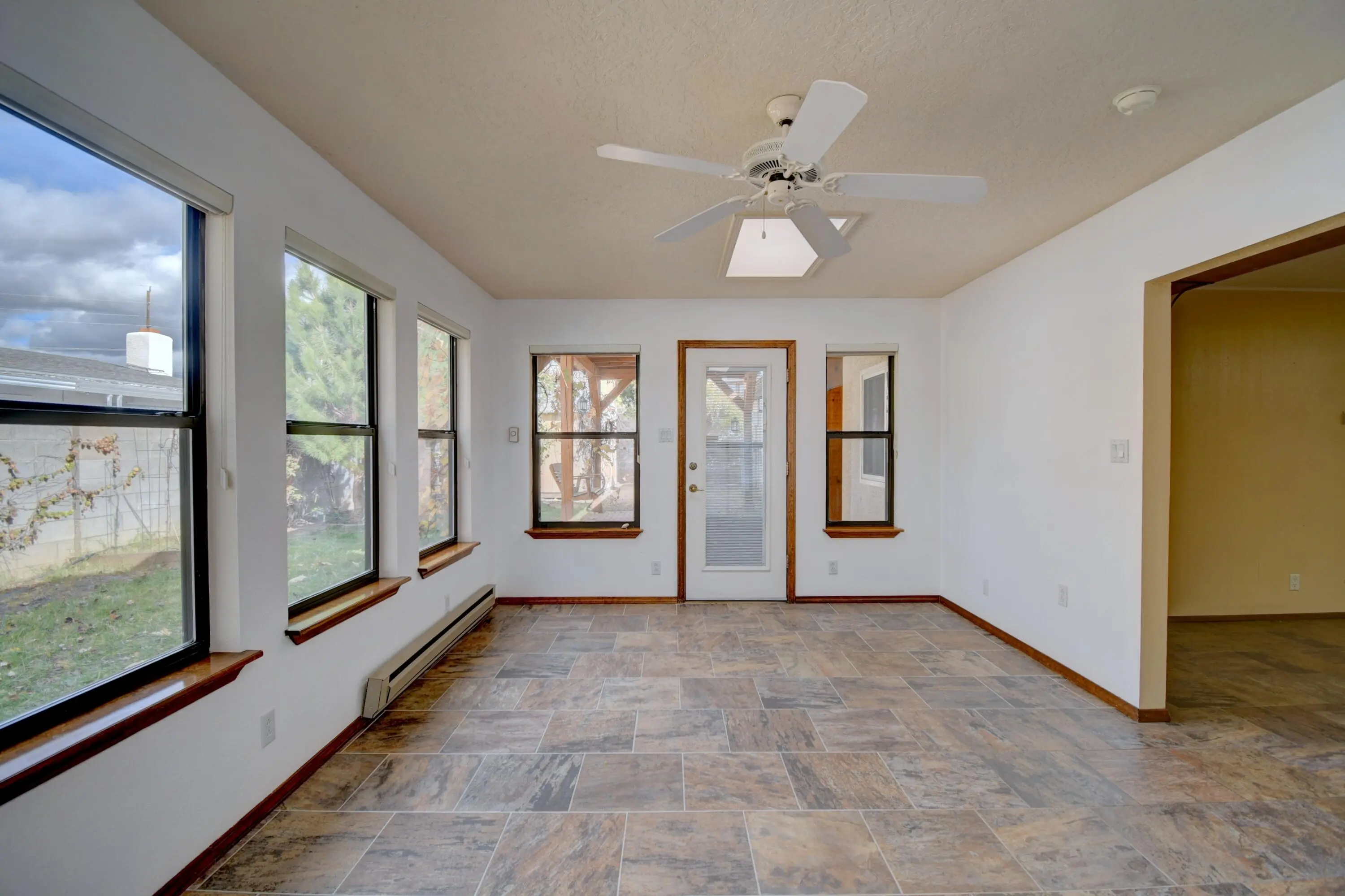 3805 Valerie Place Ne, Albuquerque