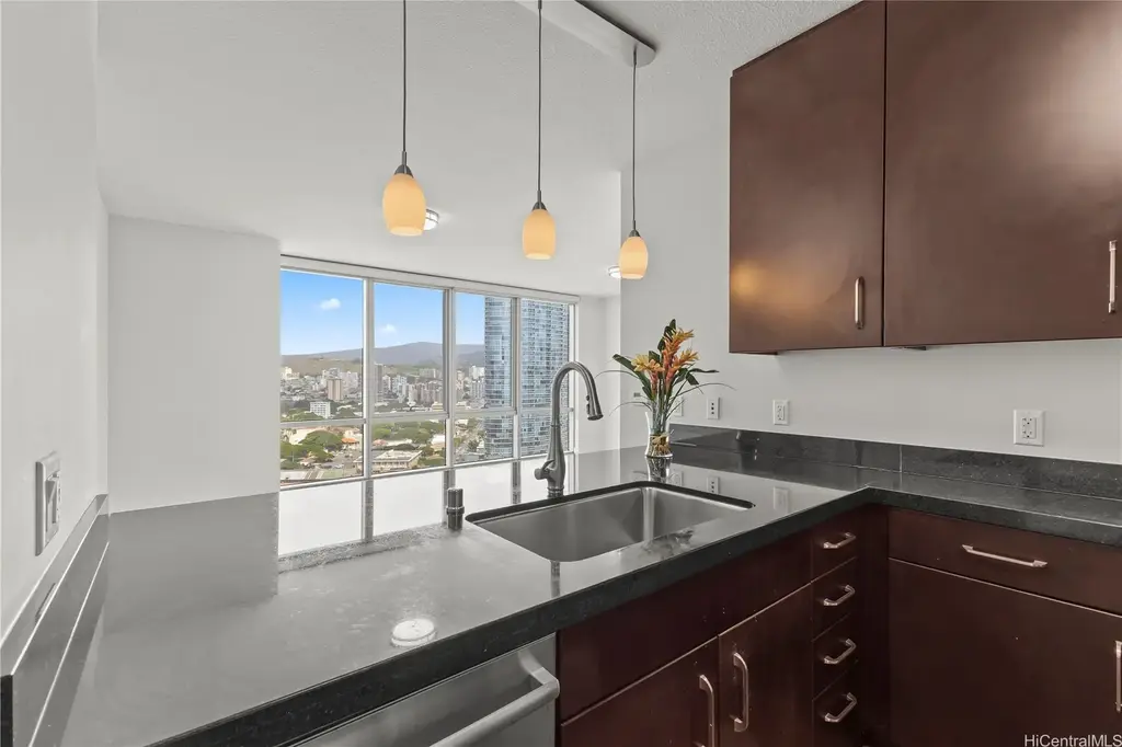 1189 Waimanu Street # 2706, Honolulu