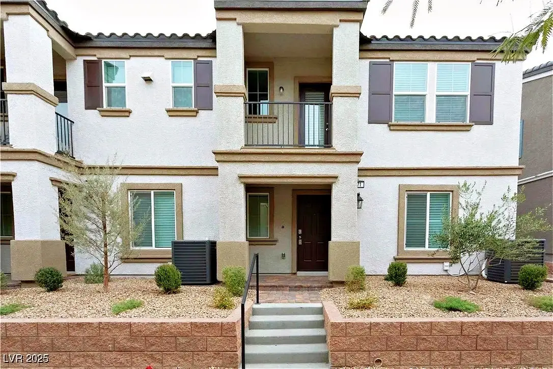 Photo of Listing #2736182