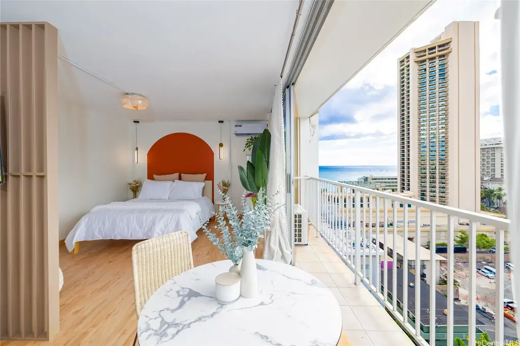 2427 Kuhio Avenue # 1605, Honolulu
