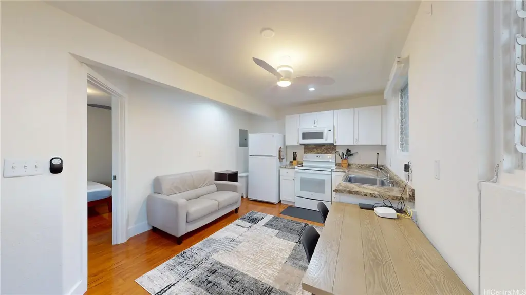 4566 Sierra Drive, Honolulu