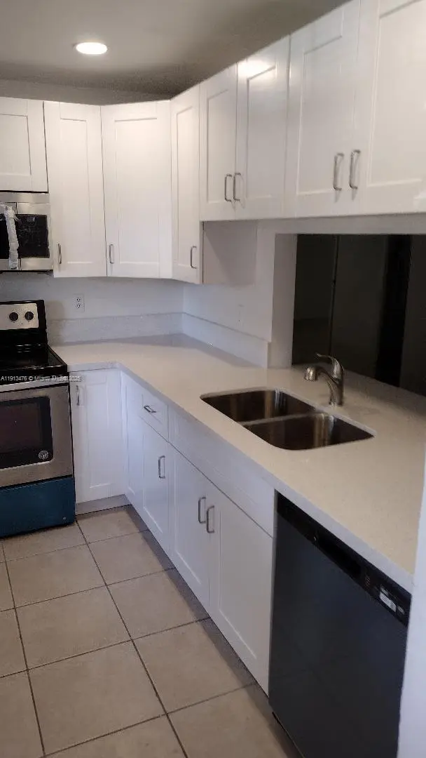 Photo of Listing #A11913476