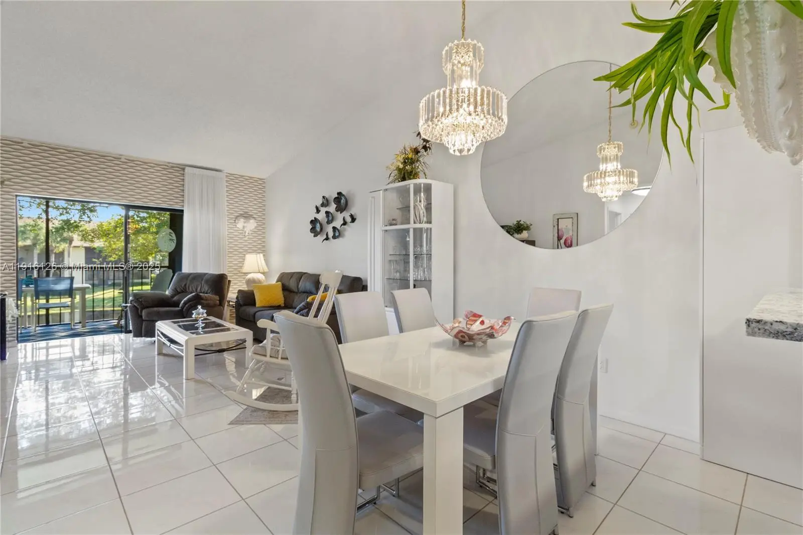 Photo of Listing #A11916126