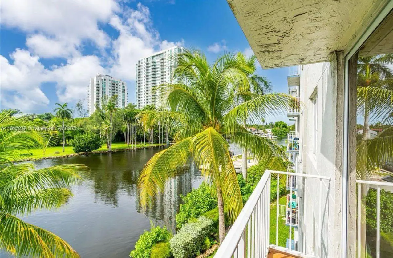 Photo of Listing #A11917277