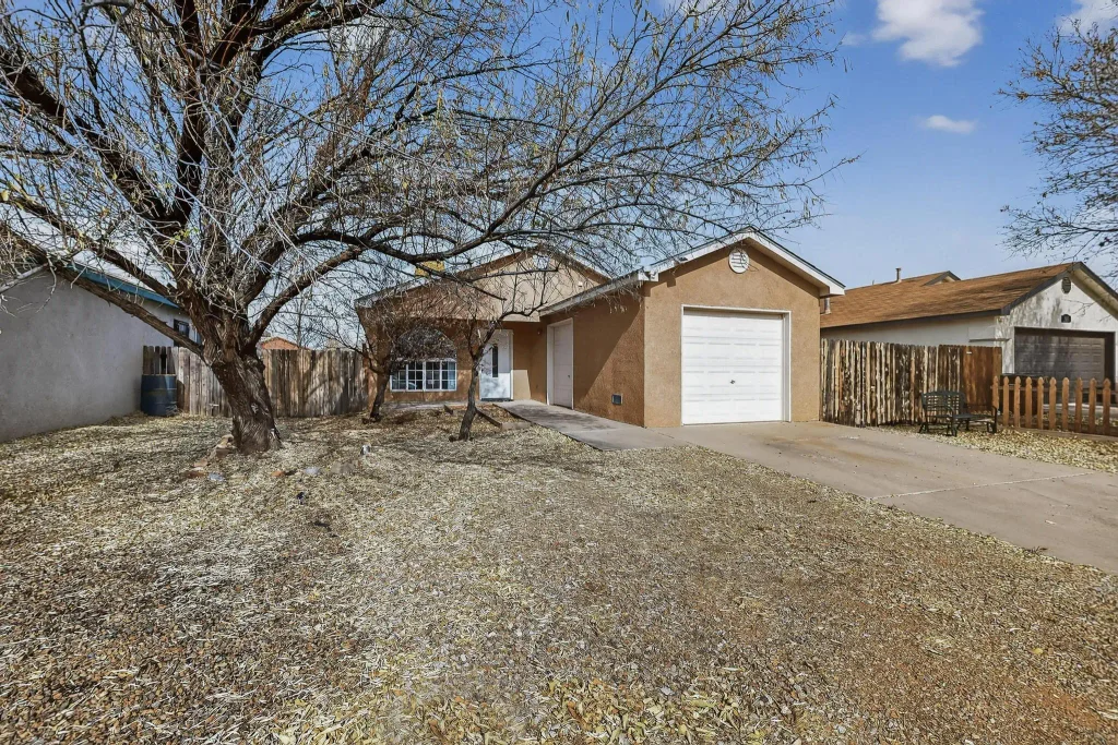 603 Santa Fe Avenue, Moriarty