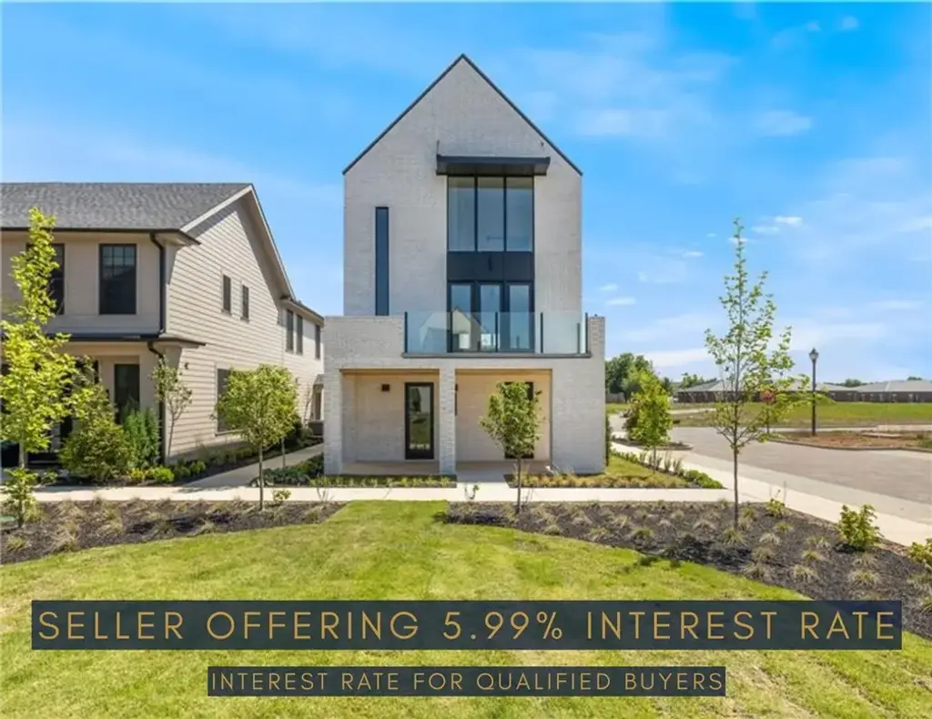 4625 S 47th Street, Rogers