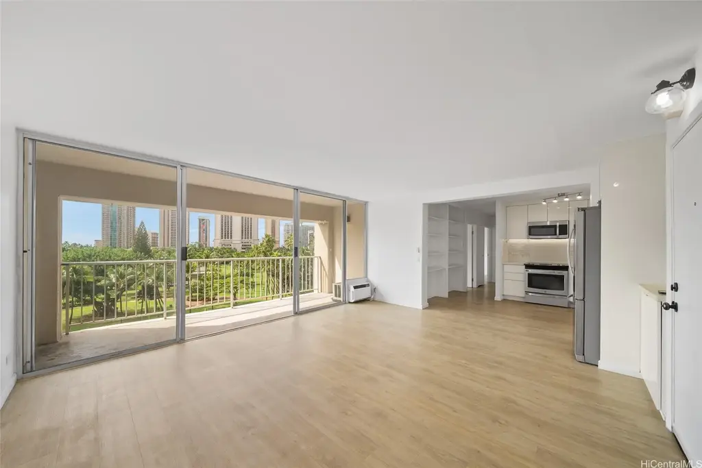 (unit #308) 430 Keoniana Street, Honolulu