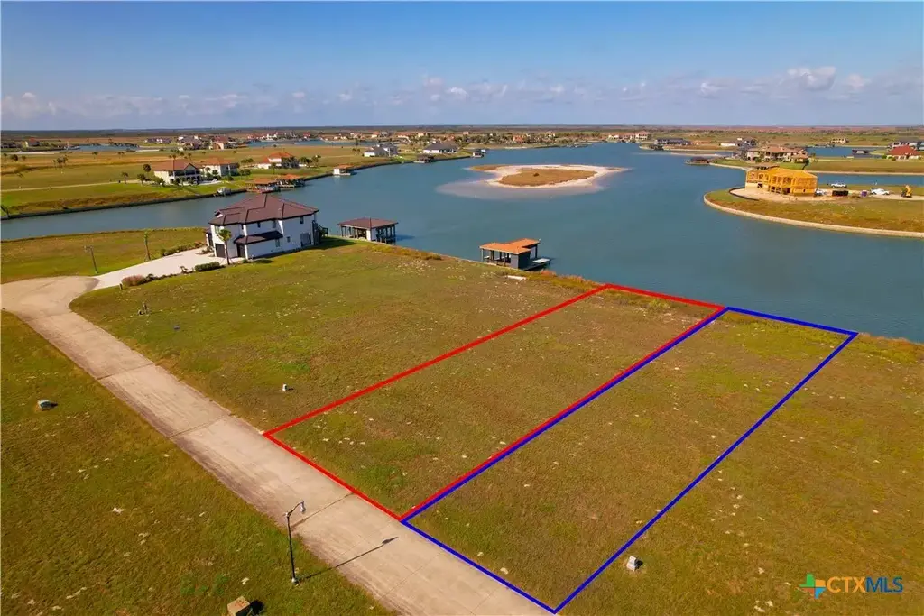 158 Chateau Way, Port O'Connor