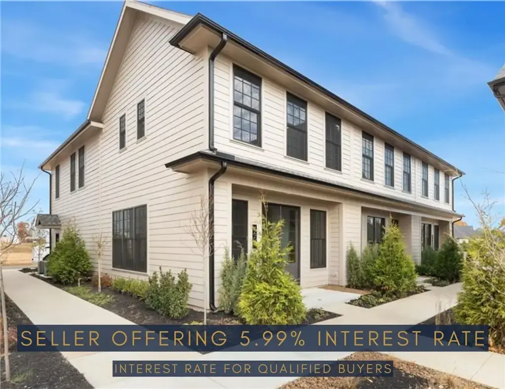4603 S 47th Street, Rogers