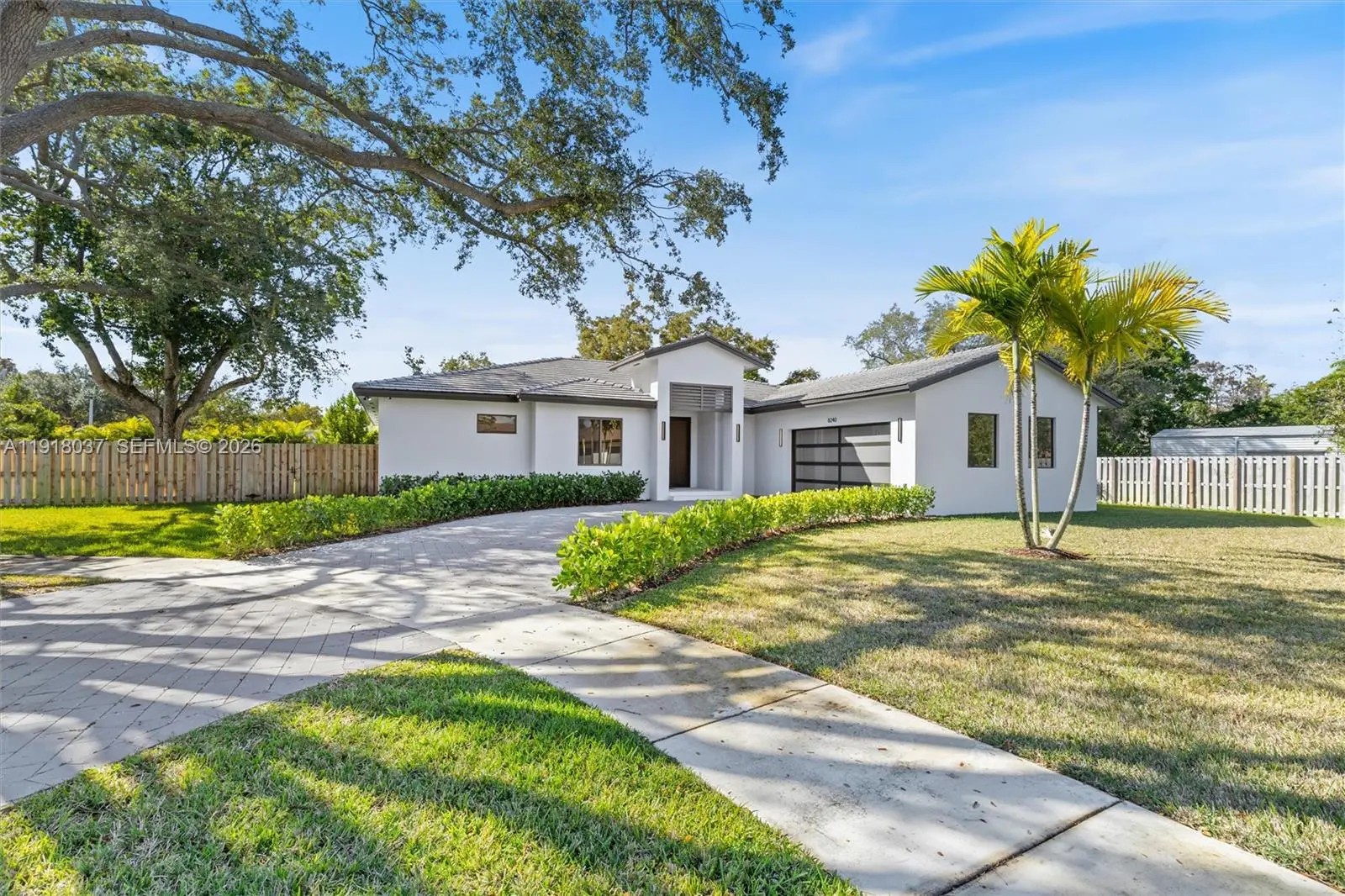 Photo of Listing #A11918037