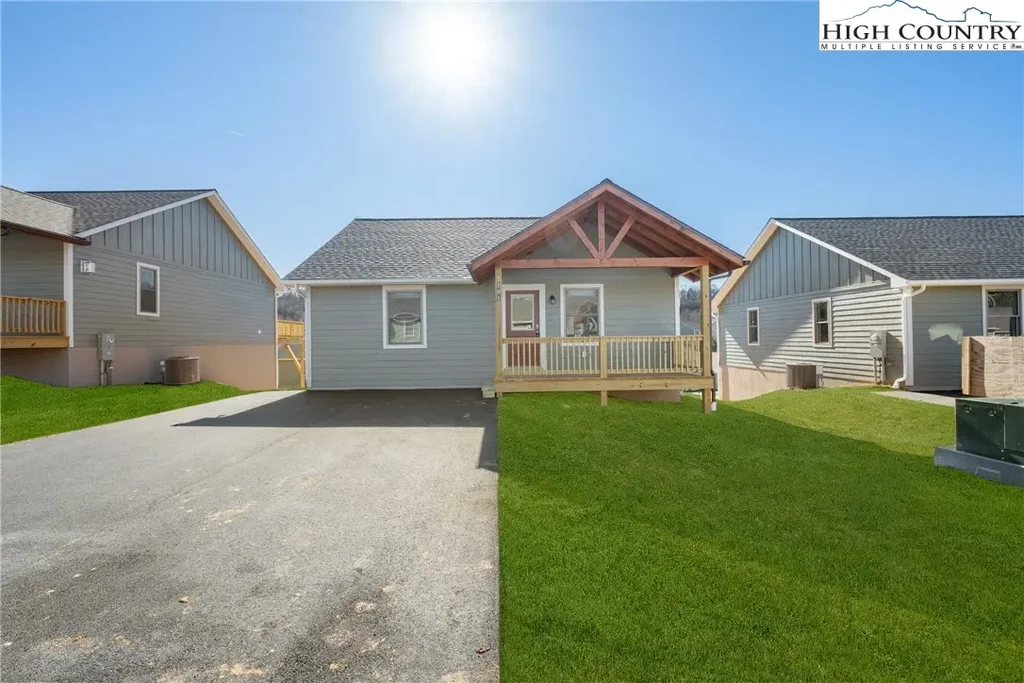 191 Ava Way # 113, Boone