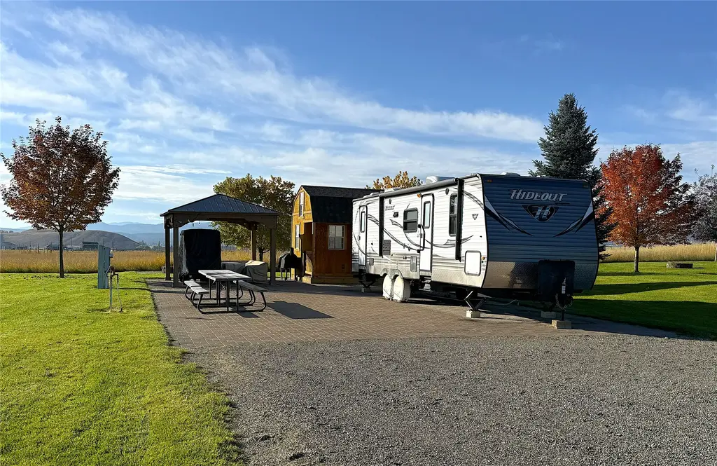 170 Kingfisher Loop, Eureka