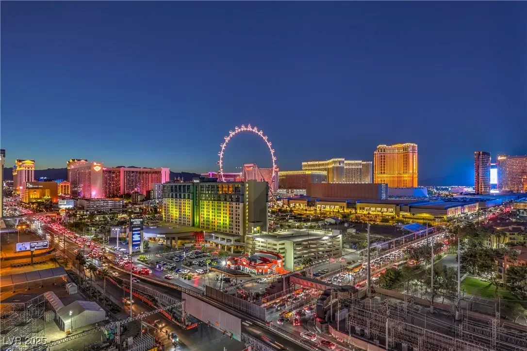 211 E Flamingo Road 1402, Las Vegas