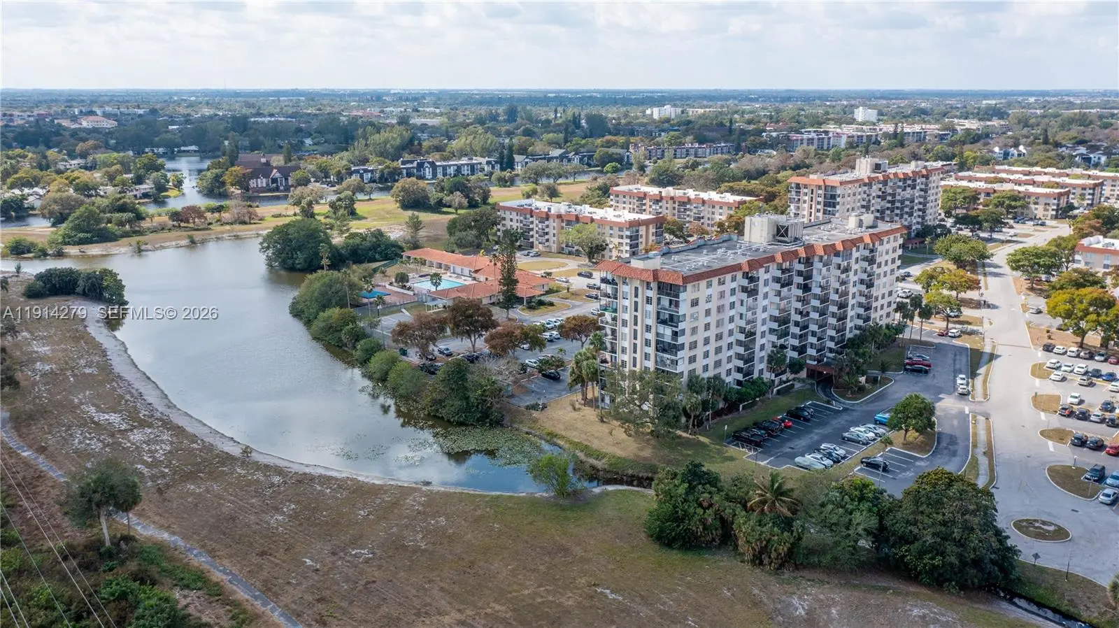 Photo of Listing #A11914279