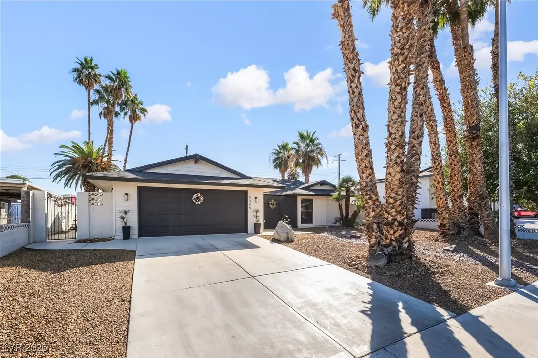 Photo of Listing #2736612