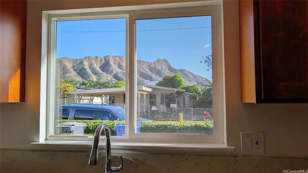 3032 Hinano Street, Honolulu