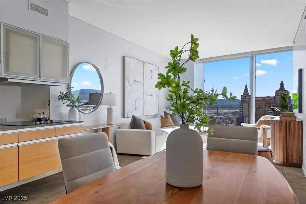 3726 S Las Vegas Boulevard 3305, Las Vegas