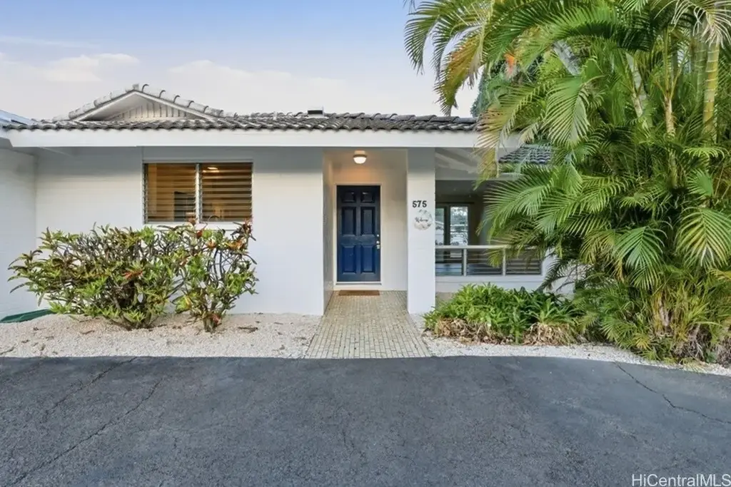 575 Auwina Street, Kailua