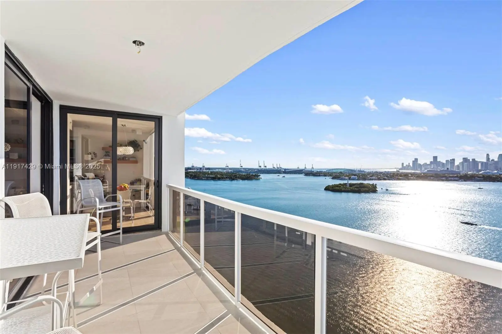 Photo of Listing #A11917429