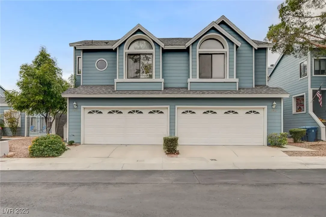 Photo of Listing #2735870