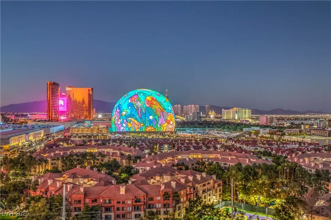 211 E Flamingo Road 1505, Las Vegas