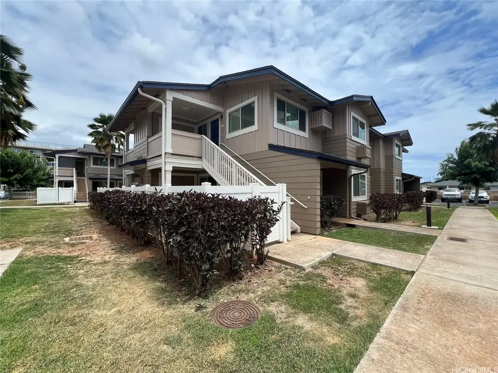 91-1035 Kamaaha Avenue # 1702, Kapolei