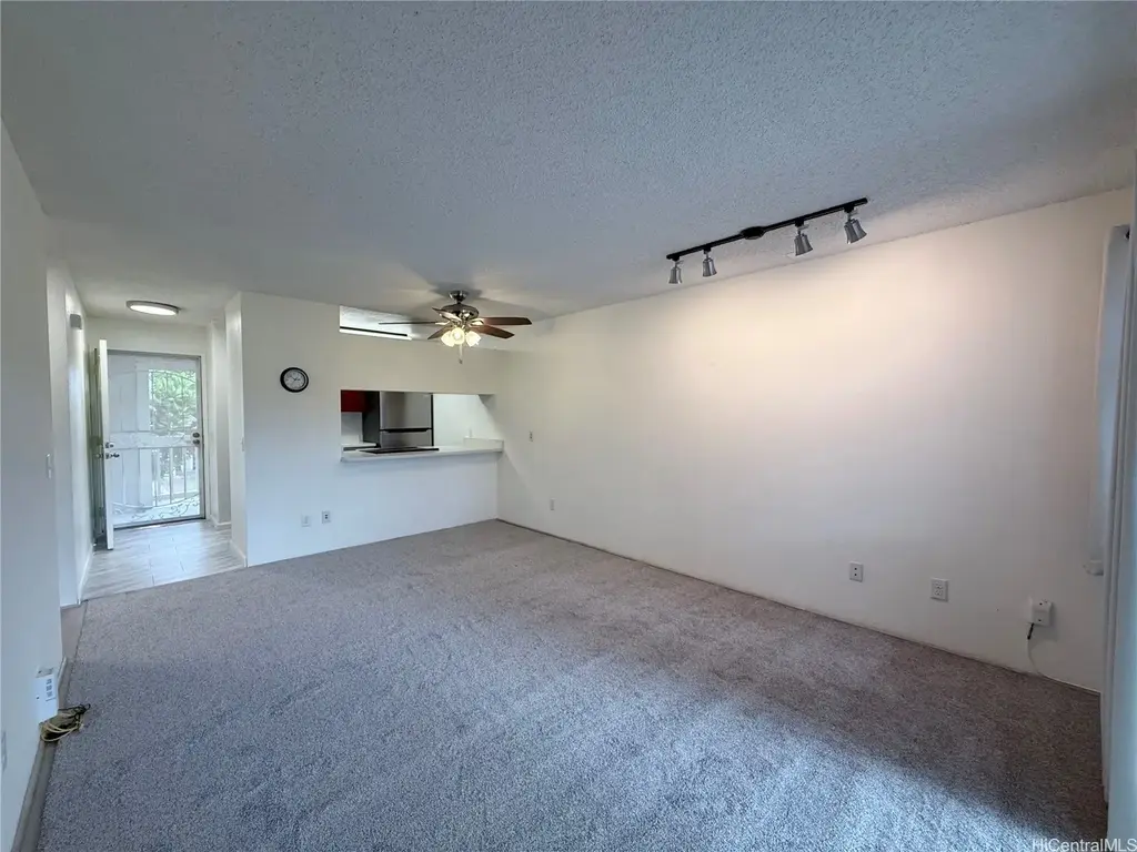 94-219 Paioa Place # F204, Waipahu
